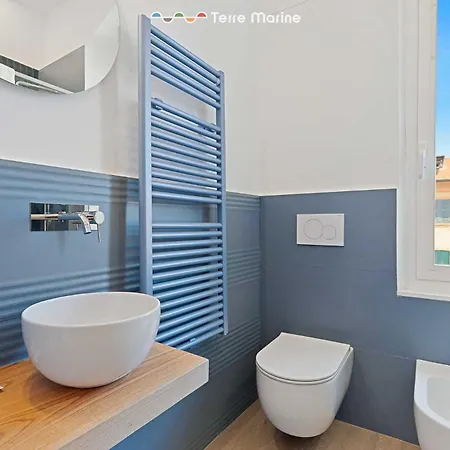 The Cavour, Terremarine * La Spezia