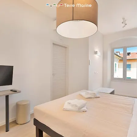 The Cavour, Terremarine Apartamento